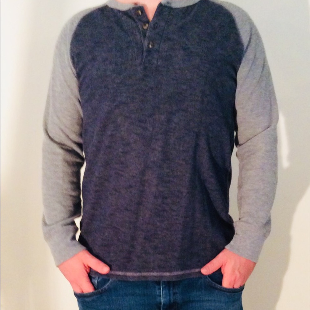 Men’s long sleeve